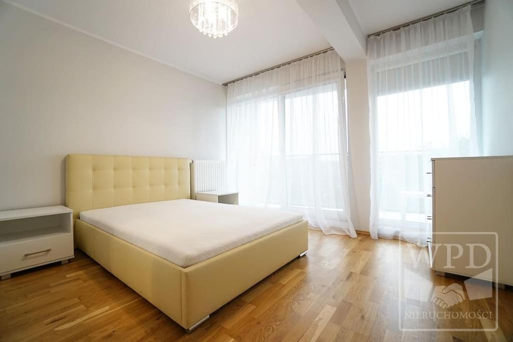 Modern Apartment-City Center-New Building-Garage Вроцлав Экстерьер фото
